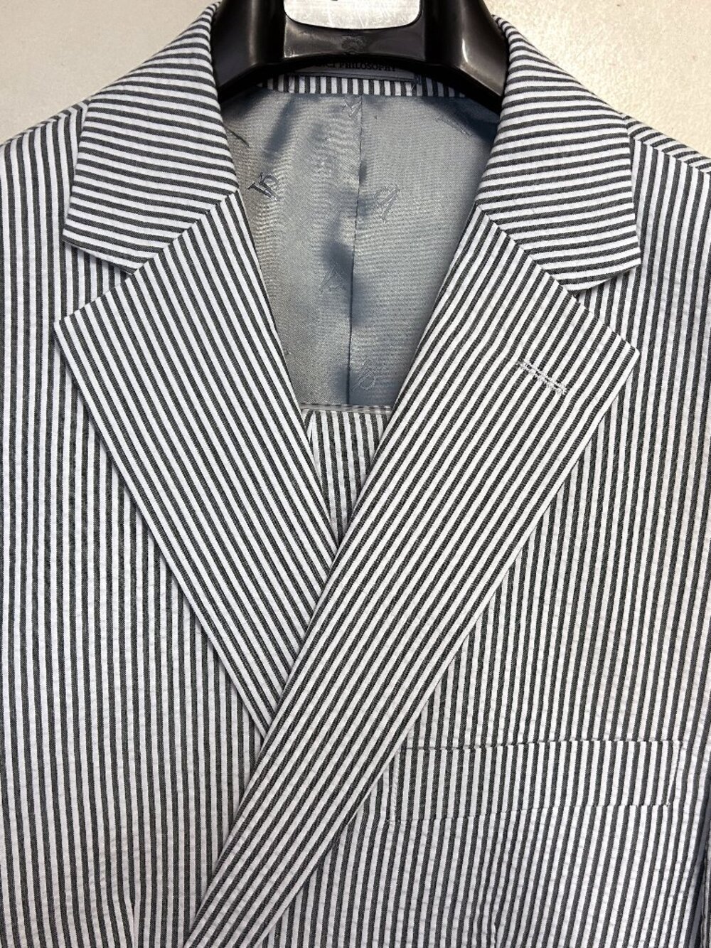 Men's Seersucker Striped Suit 2-PC Modern-Fit, Adjustable Waist - Green - Picture 7 of 9